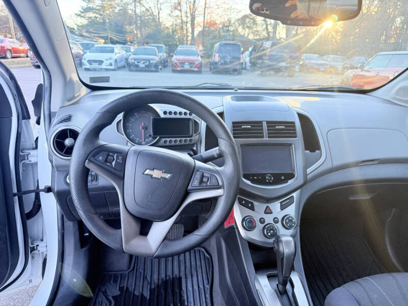 2014 Chevrolet Sonic LT Auto