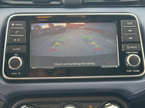 2023 Nissan Versa SV