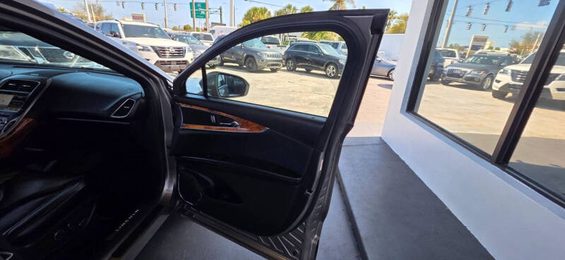 2018 Lincoln MKX Select
