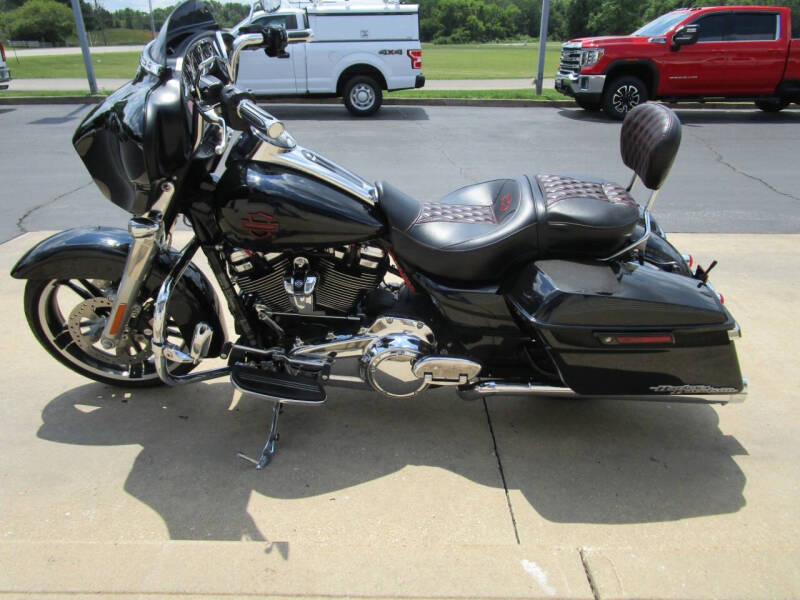 2019 Harley-Davidson Street Glide