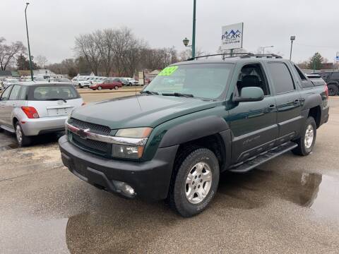 2002 Chevrolet Avalanche for sale at Peak Motors in Loves Park IL