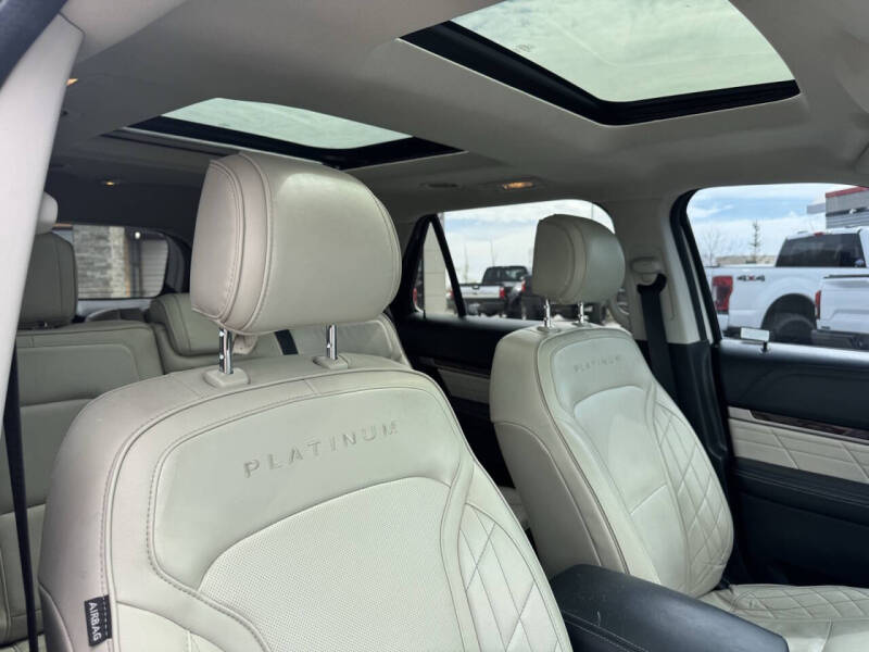 2016 Ford Explorer Platinum