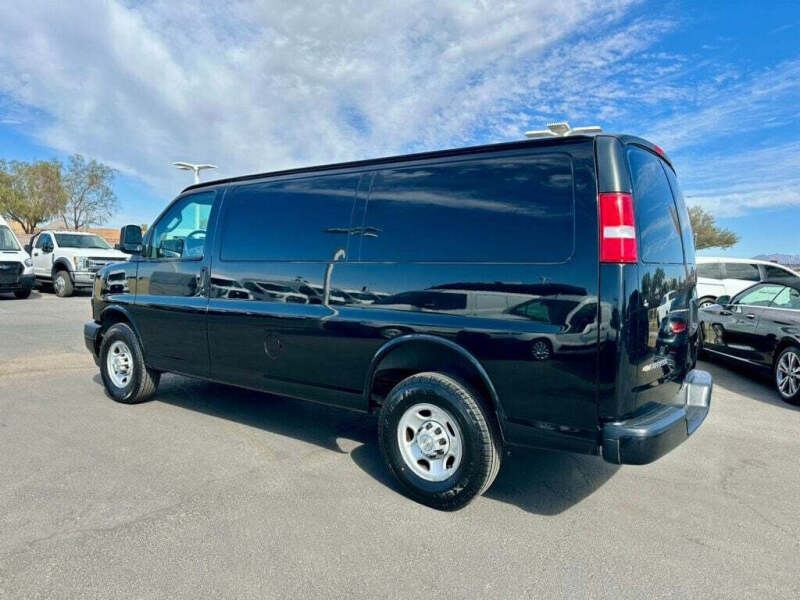 2020 Chevrolet Express 2500