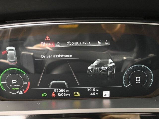 2019 Audi e-tron quattro Prestige