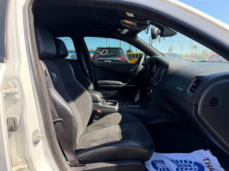 2016 Dodge Charger R/T Scat Pack