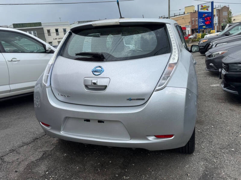 2012 Nissan LEAF SL