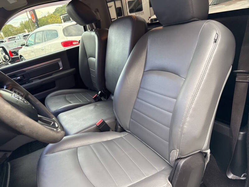 2016 RAM 1500 Express