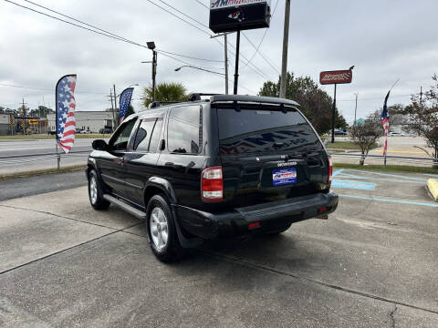 2000 Nissan Pathfinder LE