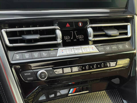 2022 BMW M8 Competition