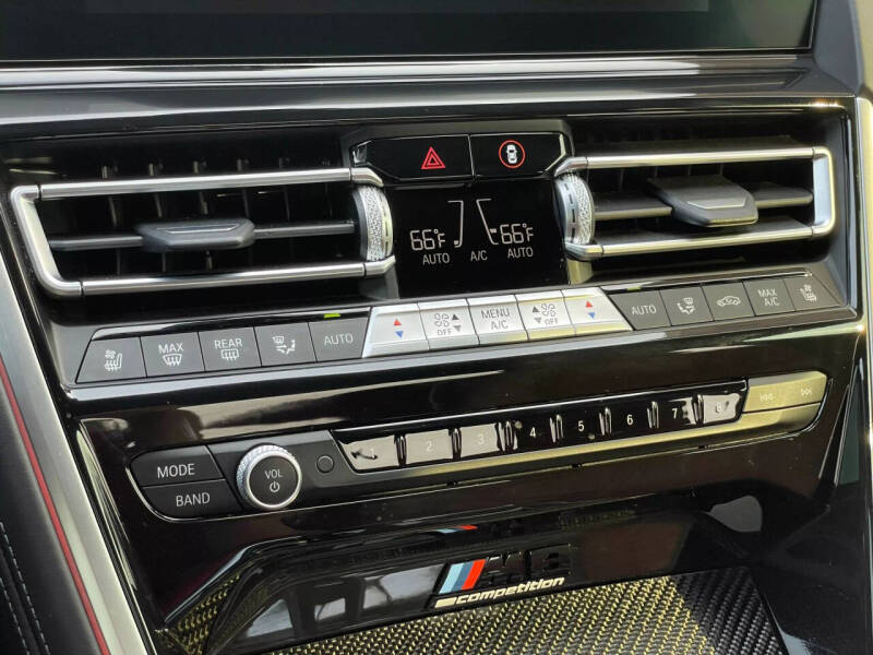 2022 BMW M8 Competition