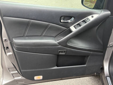 2011 Nissan Murano SL