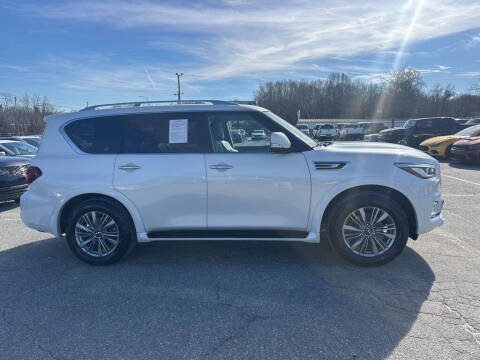 2024 Infiniti QX80 Luxe