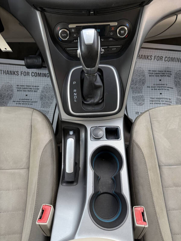 2013 Ford C-MAX Hybrid SE