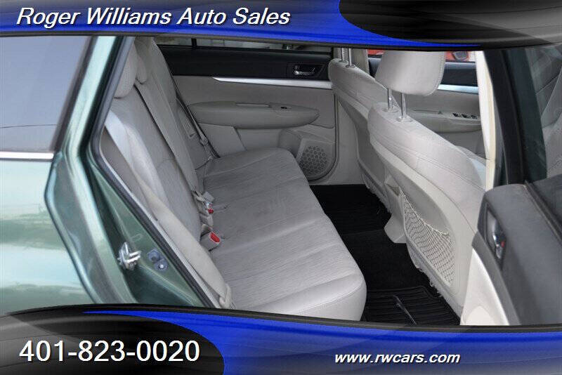 2013 Subaru Outback 2.5i Premium