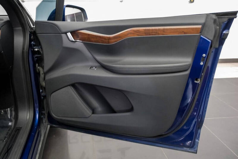 2018 Tesla Model X 75D