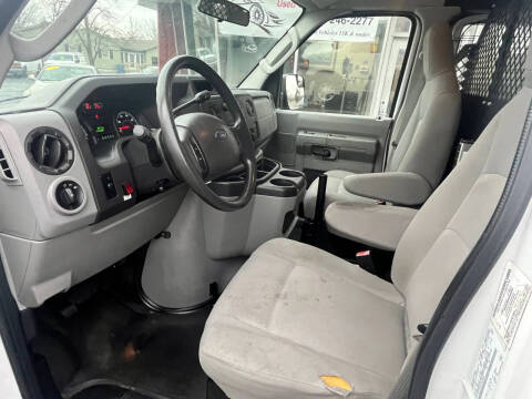 2012 Ford E-Series E-150