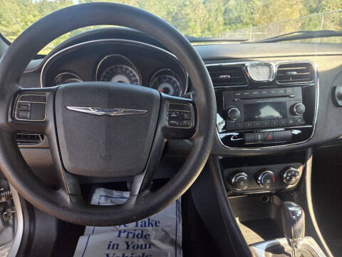 2012 Chrysler 200 LX