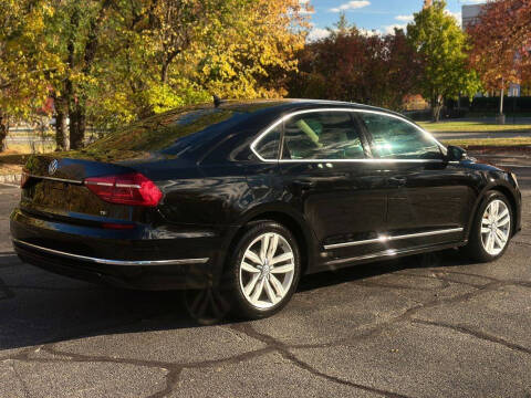 2016 Volkswagen Passat 1.8T SEL