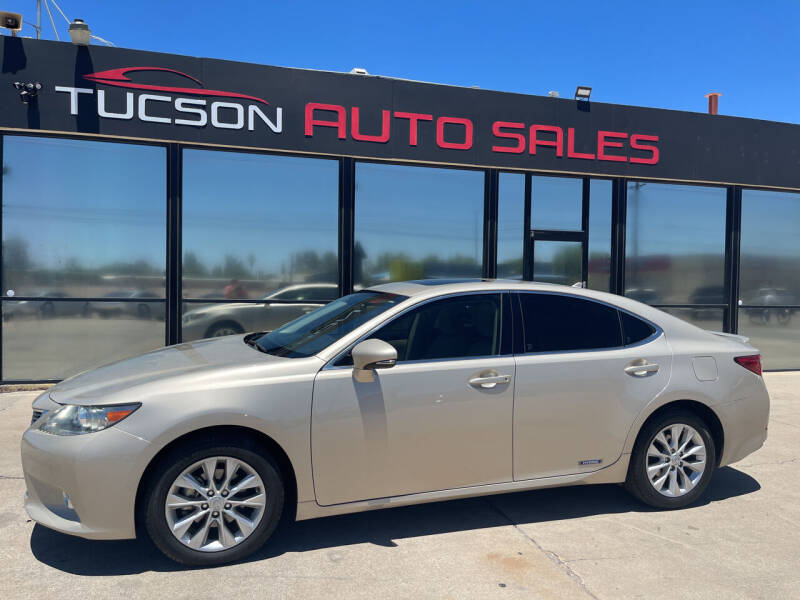2013 Lexus ES 300h