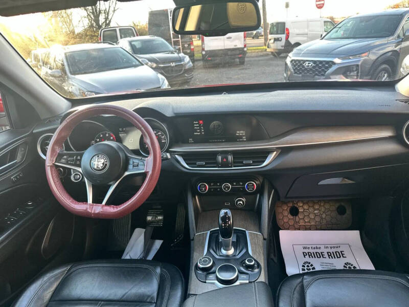 2018 Alfa Romeo Stelvio Ti