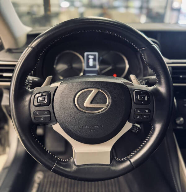 2018 Lexus IS 300