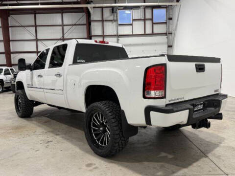 2011 GMC Sierra 2500HD Denali