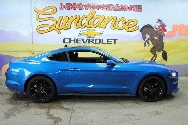 2020 Ford Mustang EcoBoost