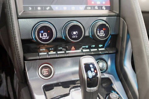 2023 Jaguar F-TYPE R