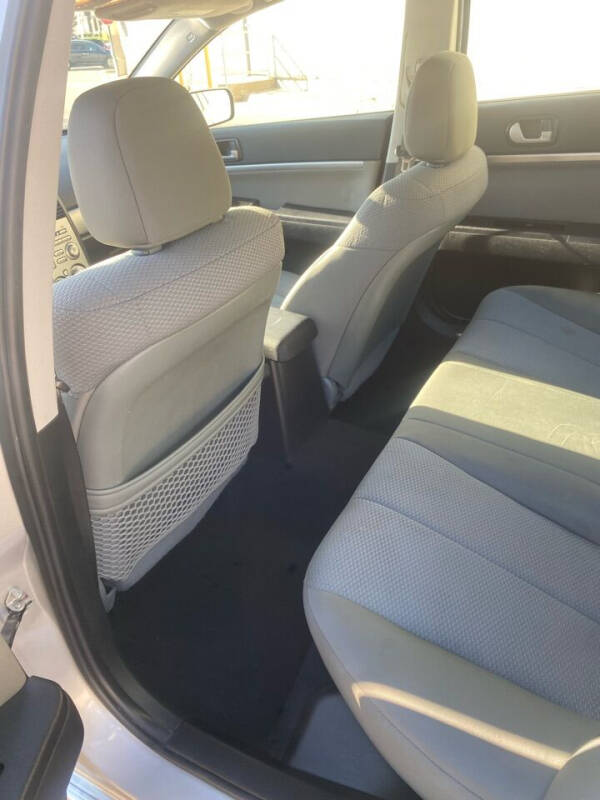 2010 Mitsubishi Galant FE