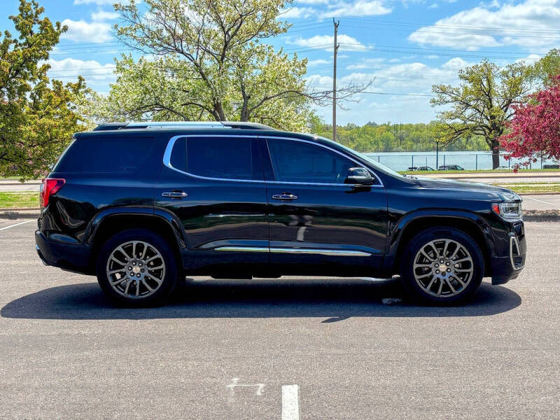 2020 GMC Acadia Denali