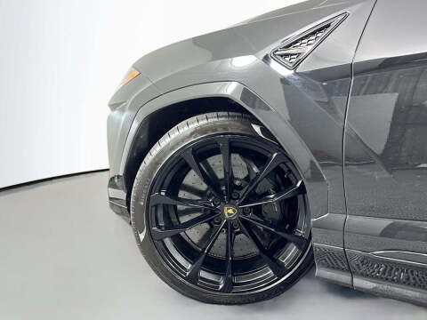 2020 Lamborghini Urus