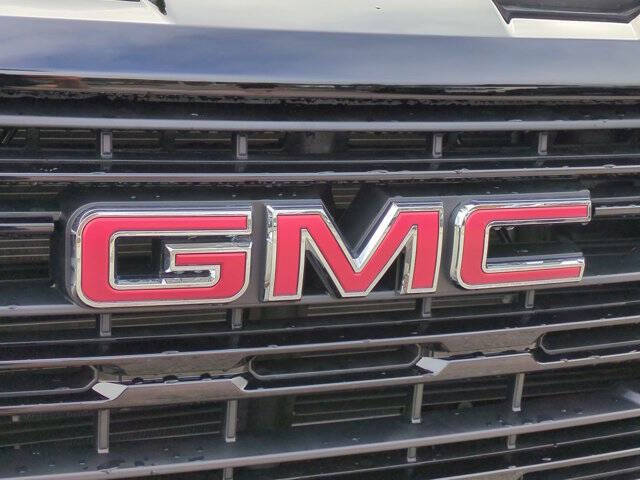 2026 GMC Sierra 1500 Elevation Standard