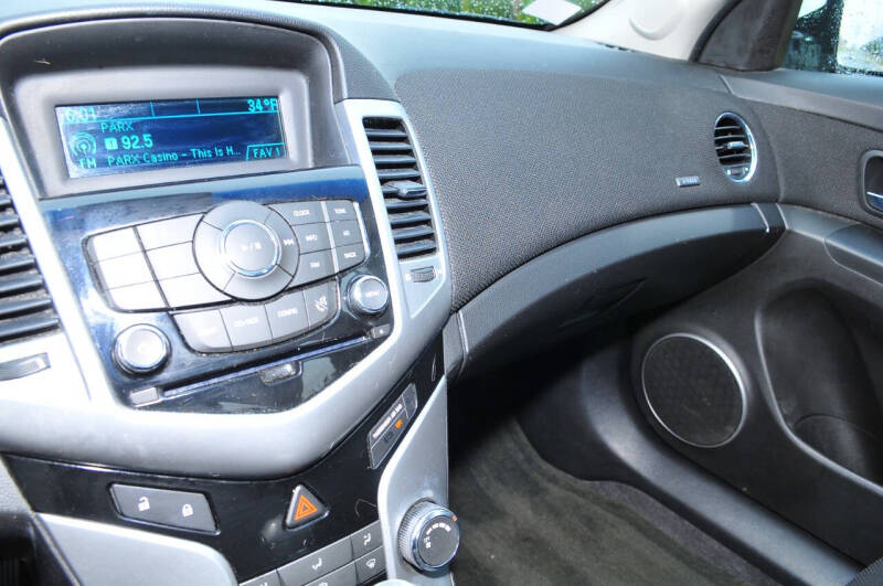 2011 Chevrolet Cruze LT