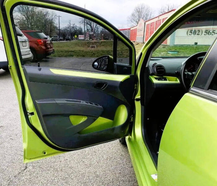 2013 Chevrolet Spark 2LT Auto