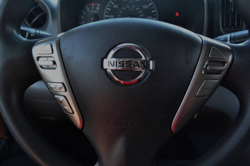 2019 Nissan NV200 SV