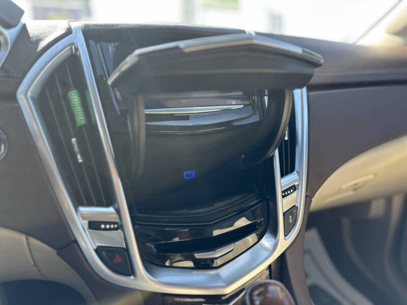 2015 Cadillac SRX Luxury Collection