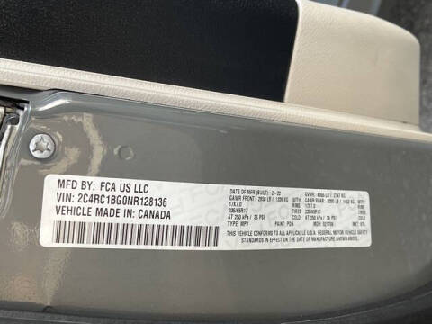 2022 Chrysler Pacifica Touring L