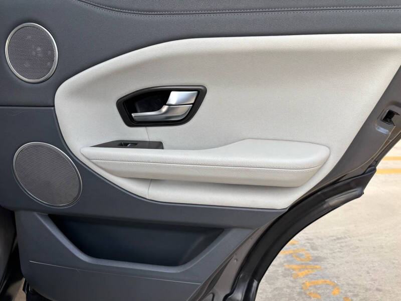 2016 Land Rover Range Rover Evoque SE