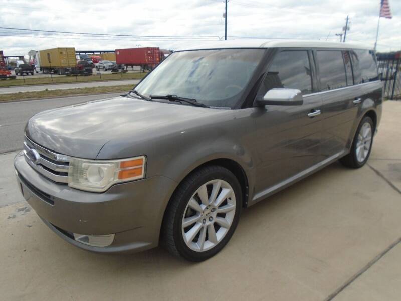 2010 Ford Flex for sale at TEXAS HOBBY AUTO SALES in Houston TX