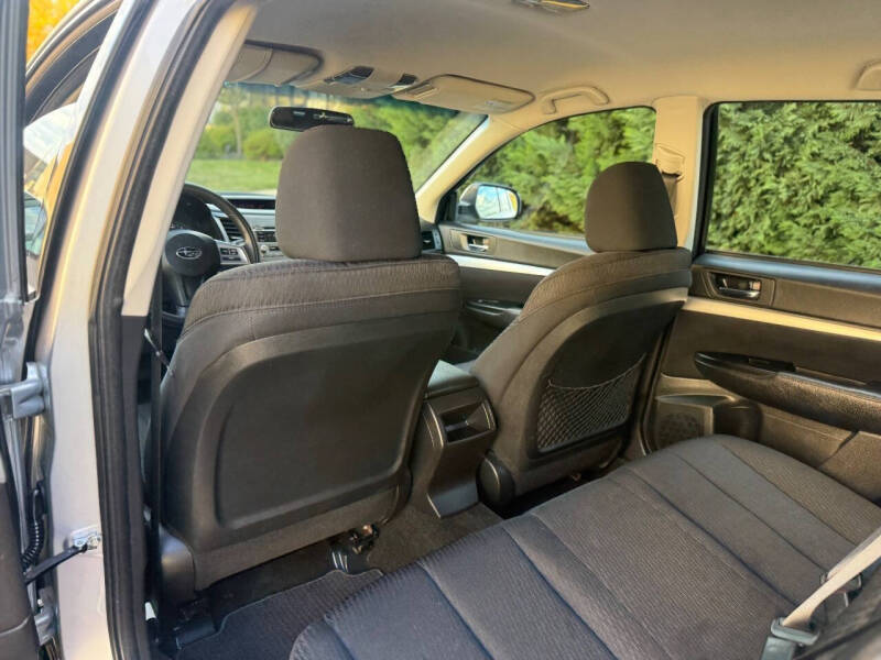 2012 Subaru Outback 2.5i