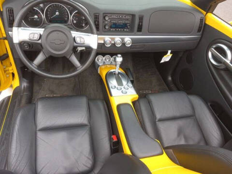 2004 Chevrolet SSR LS