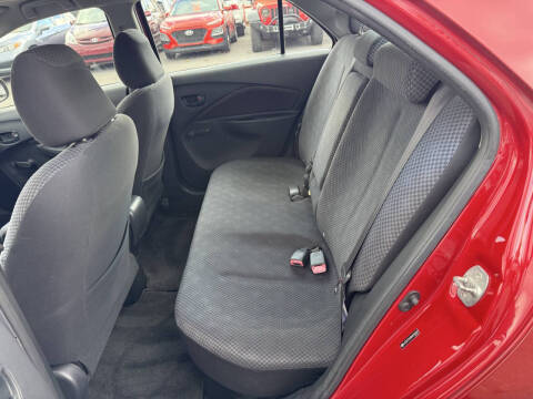 2008 Toyota Yaris