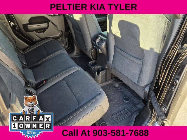 2024 Jeep Gladiator Willys