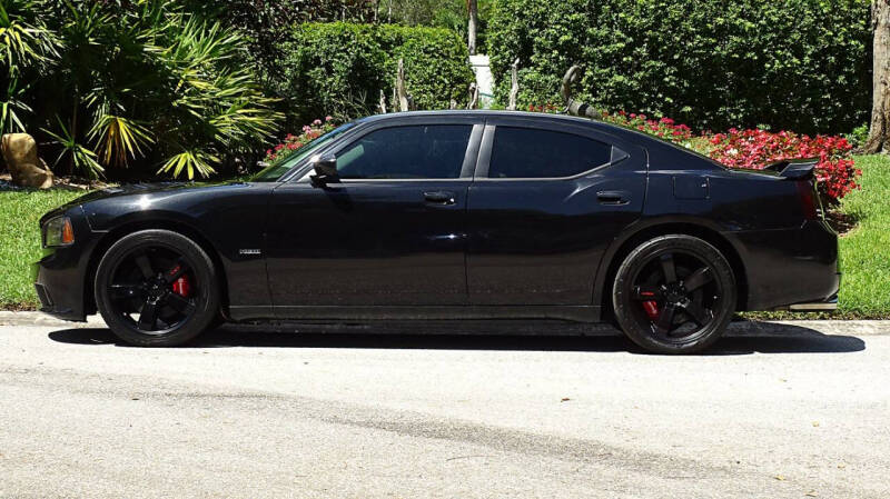 2008 Dodge Charger SRT-8