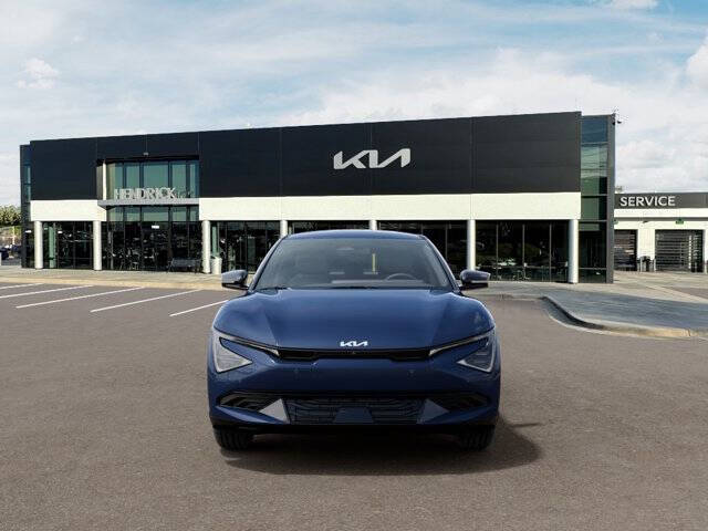 2025 Kia EV6 Light