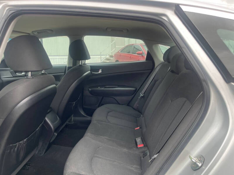 2017 Kia Optima LX