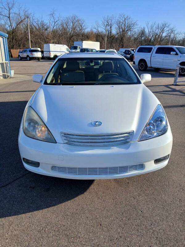 2004 Lexus ES 330