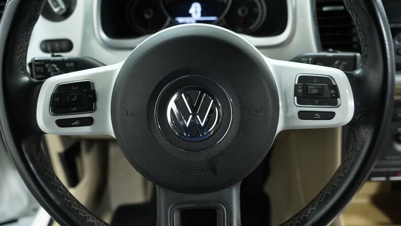 2014 Volkswagen Beetle Convertible