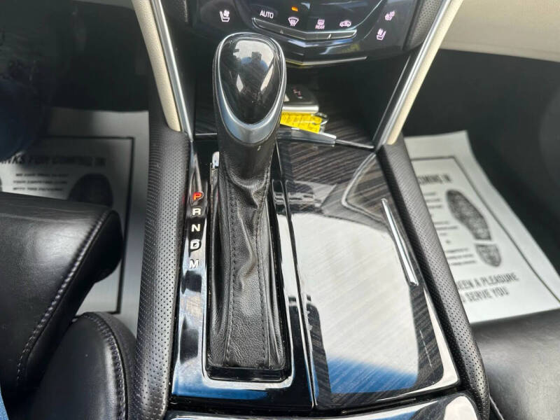 2016 Cadillac XTS Platinum Vsport