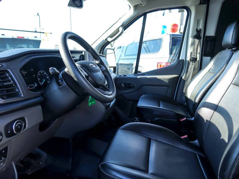 2024 Ford Transit 250